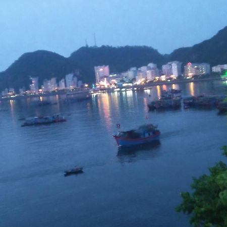 Windy Homestay Cat Ba Island Extérieur photo